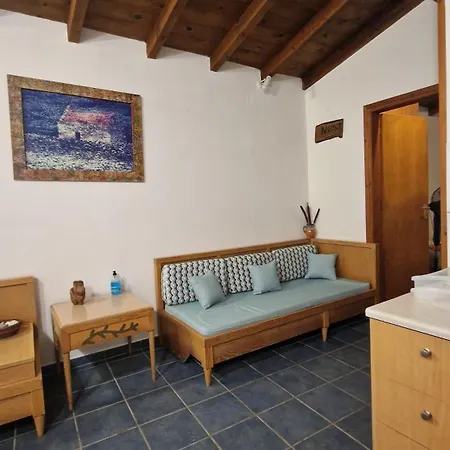 Corfu Sea Front Apartment, The Nest *