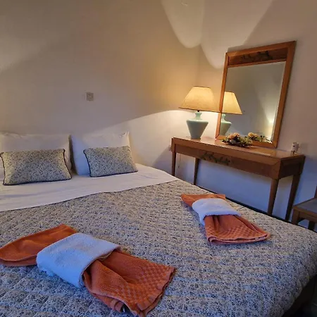 Corfu Sea Front Apartment, The Nest *