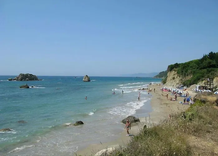 Corfu Sea Front Apartment, The Nest 別荘 Ágios Matthaíos